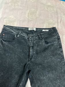 Streachble Acid Wash Denim Jeans