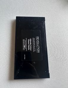 Revolution 32 Shade Eyeshadow Palette(Get One Free