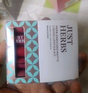 Pink+Bright Lipstick Kit