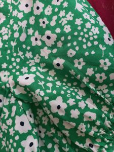 It&#39;s A Polyester Material Casual Top. I Used Only