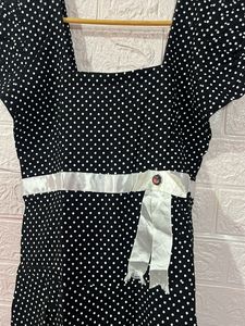 Sweet &amp; Stylish Polka Dot Dress