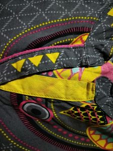 Grey Kurti with Vibrant Accents! 💕