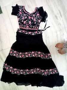 Embroidered Blouse with Ruffle Sleeves
