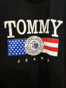 Tommy Jeans Graphic Tshirt