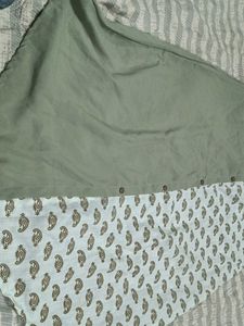 Elegant Green &amp; Paisley Kurta