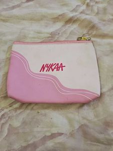 NYKAA Pouch