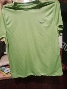 EVERYDAY WEAR TSHIRT
