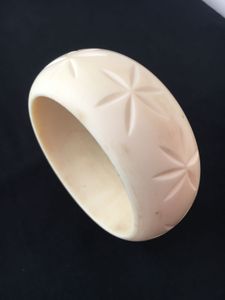 vintage carved and dyed  bangles combo