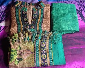 Winter Full Kurta Set With Heavy Stall.