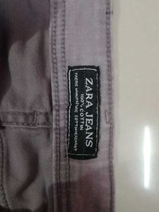 Zara&#39;s Denim Jeans