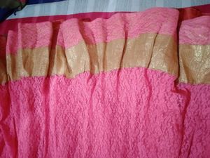 Elegant Pink Embroidered Kurta
