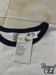 H&amp;M Peanuts Fitted Tee
