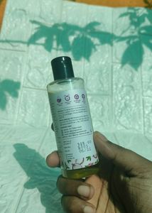 Plum Onion And Bhringraj Hair Growth Oil