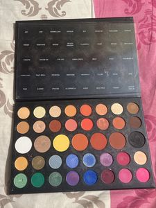 James Charles Eyeshadow Pallete