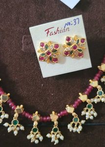 Ruby Pearls Necklace Set