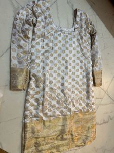 Elegant White &amp; Gold Suit Unused