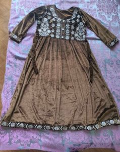 Brown Embroidered Kurta Set With Palazzo And Stole