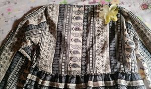 Lovely Elephant &amp; Paisley Patterns lightweight Top