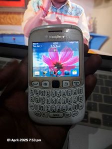 BlackBerry Curve - Retro Phone