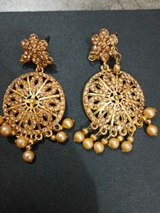gold jewellery for traditional fit! at low price