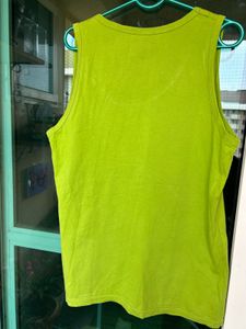 Sleevless Active Wear
