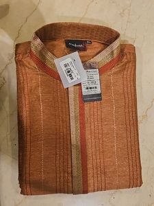 Elegant Men&#39;s Kurta