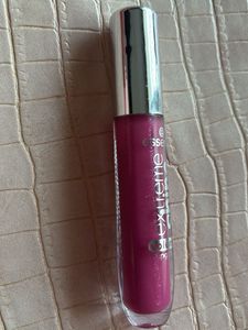 Essence Extreme Shine Lip Gloss