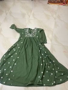 Olive Green Floral Embroidered Kurta