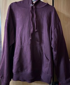 H&m Sweatshirt.