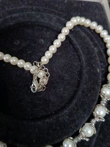 White Pearl Necklace Set