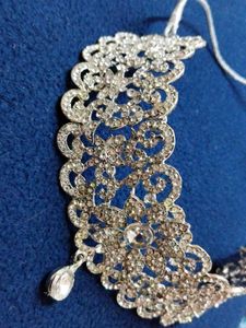 Sparkling Choker Necklace
