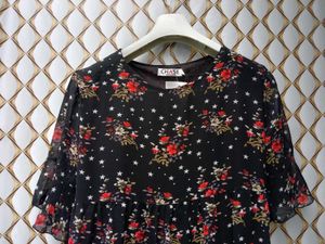 New With Tag Cute Floral Korean Empire Top