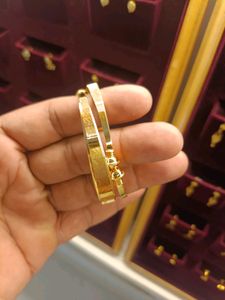 Adjustable Bangles
