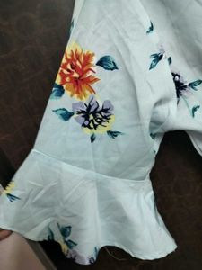 Women Floral Top