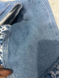 Light Wash Cropped Jeans