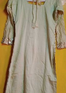 🔥💃 Sale..Festive Girls'  Suit With Santoon Plazo