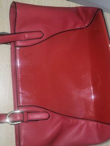 Red Handbag e2O