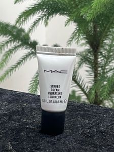 MAC Strobe Cream
