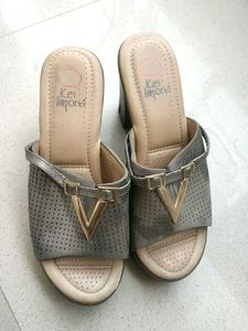 Comfortable Platform Heel