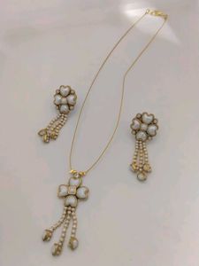 Invisible Necklace Set