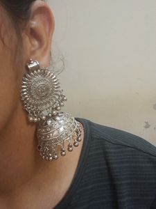 Heavy jhumka