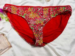 🇳🇿💫 💕 Floral Print Briefs