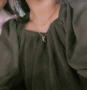 Chic Green Top
