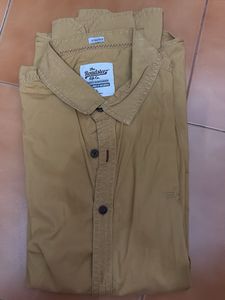 Roadster Musturd Solid Opaque Casual Shirt