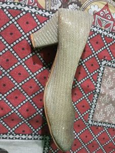 Sparkly Gold Ballet Flats