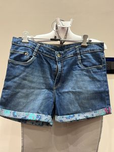 Floral Cuff Denim Shorts
