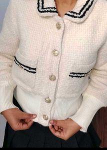 Pinterest contrasting tweed style classy sweater