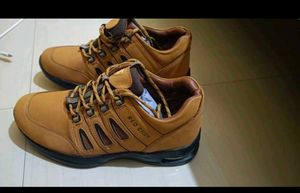 Red Chief Shoes For Man