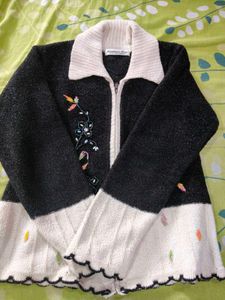 Embroidered Knit Cardigan