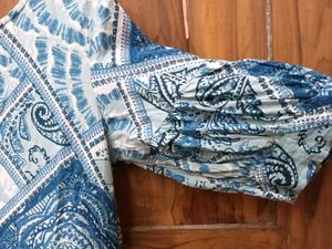 Brand New Blue &amp; White Paisley Kurti - XXL Size